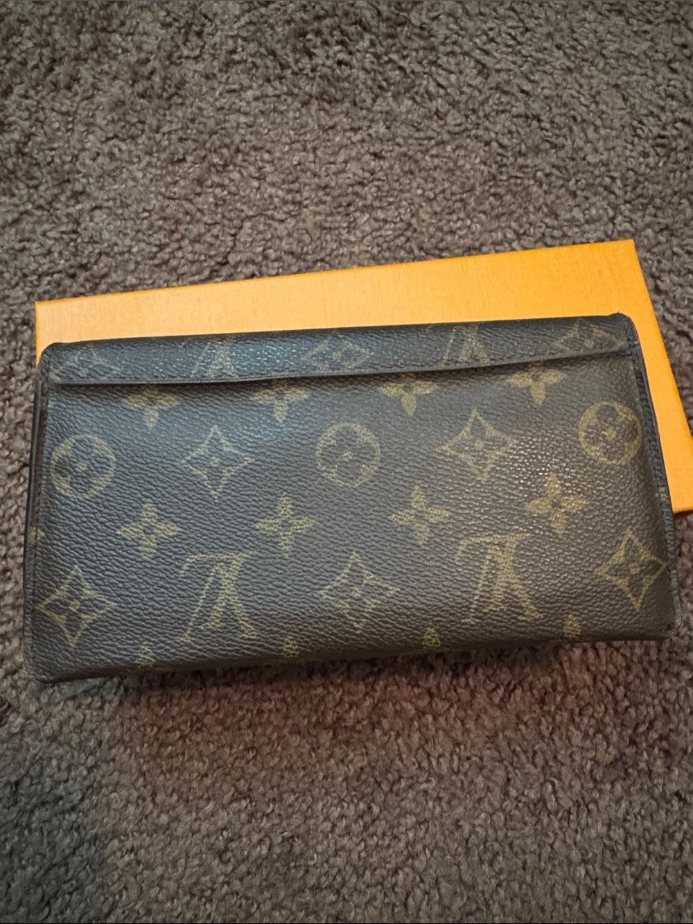 Louis Vuitton Jeanne wallet - Picture 8 of 15